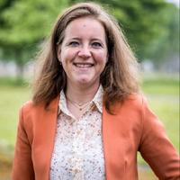 Pasfoto Anouk Limpens