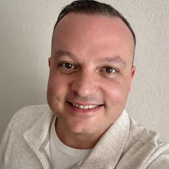 Pasfoto Fabian van Duurling