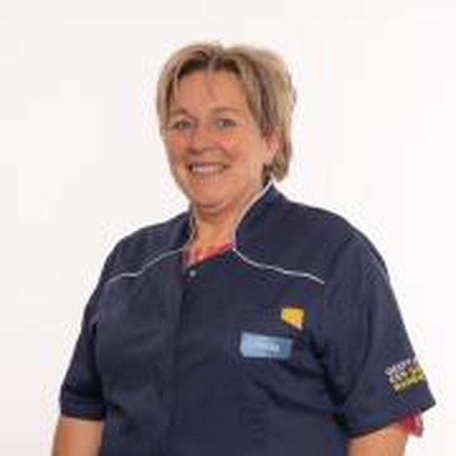 Pasfoto Monique Dirix